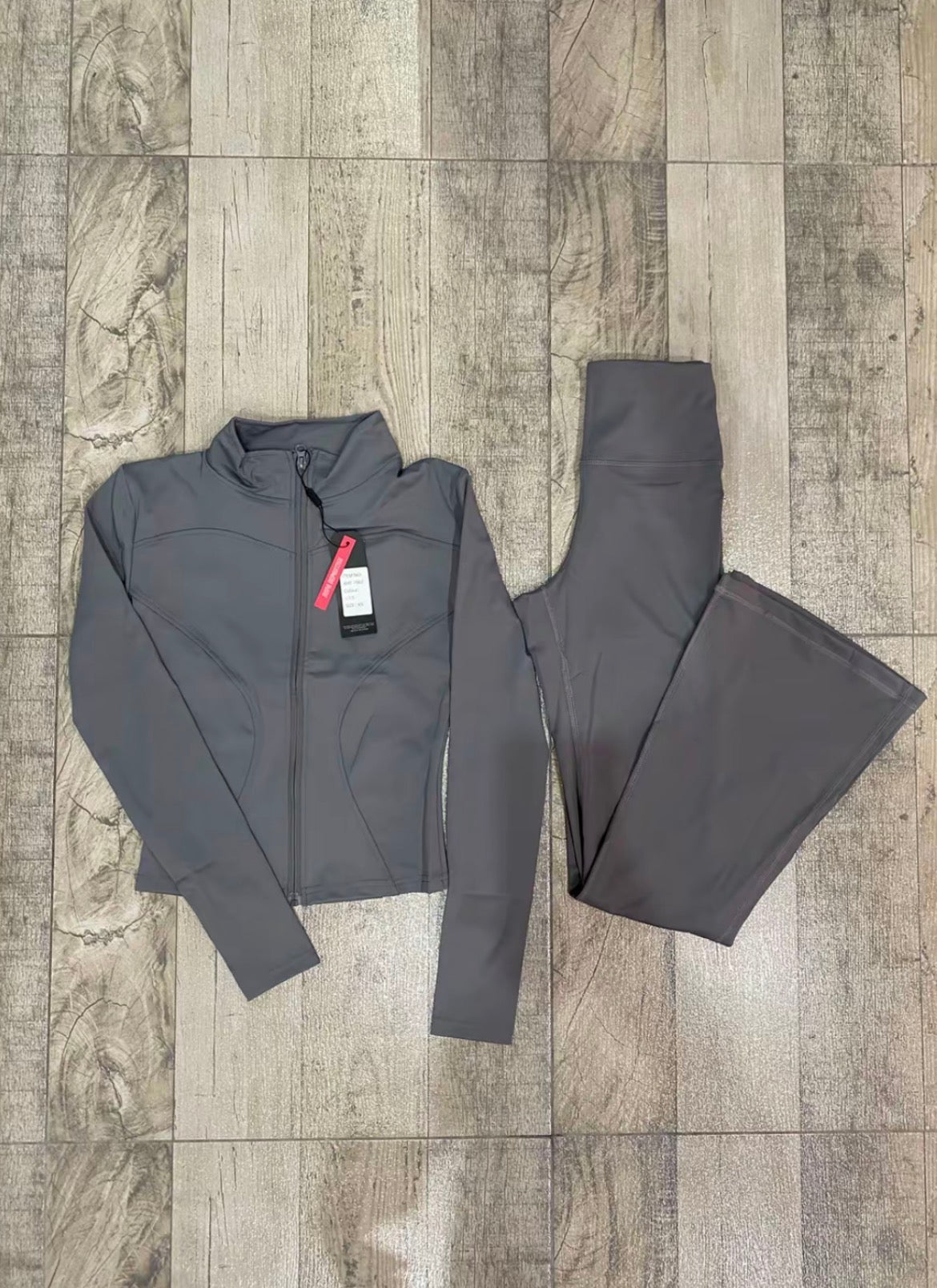 Conjunto deportivo Plomo
