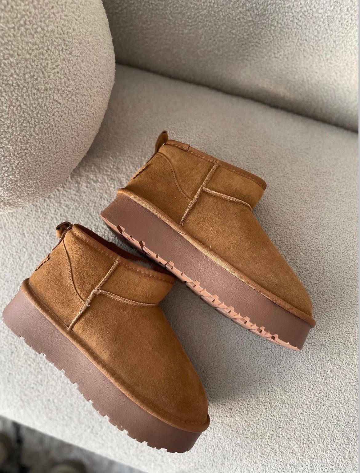 Pantubota sencilla camel