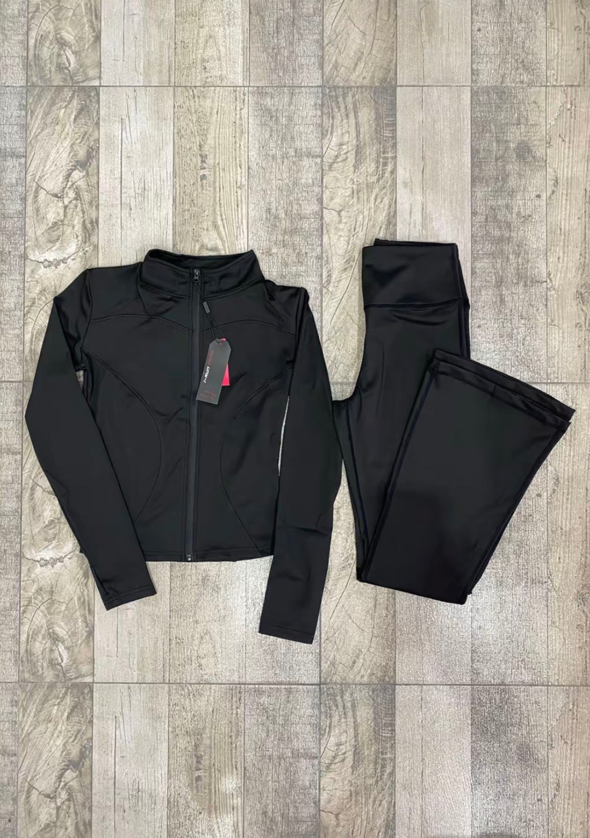 Conjunto deportivo Negro