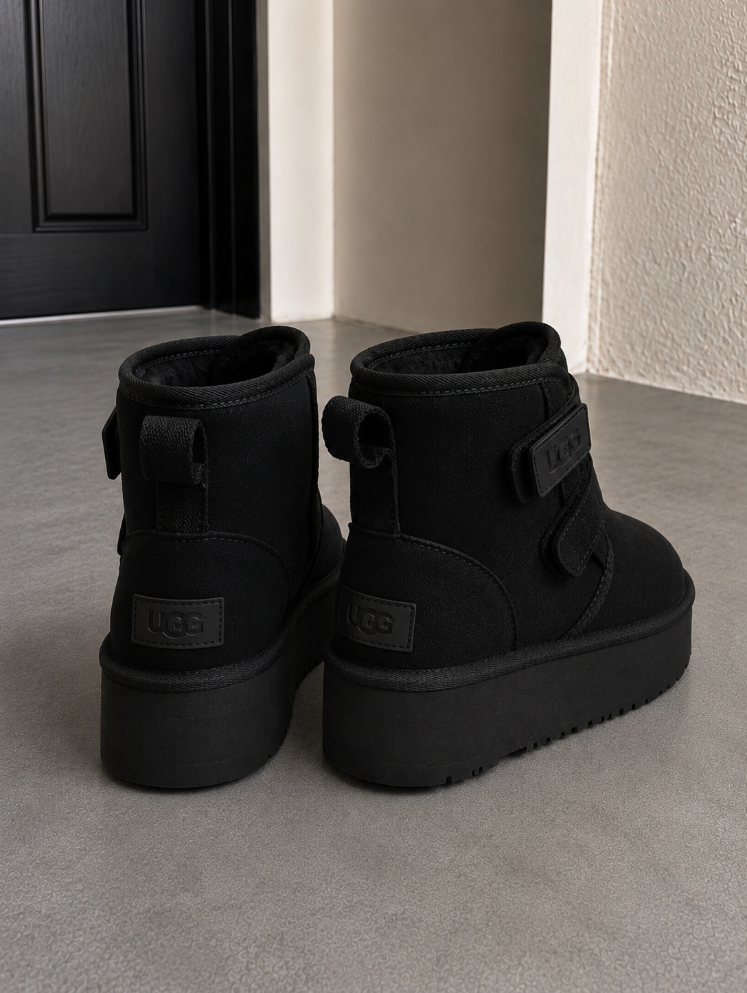 Pantubota UGG NEGRA